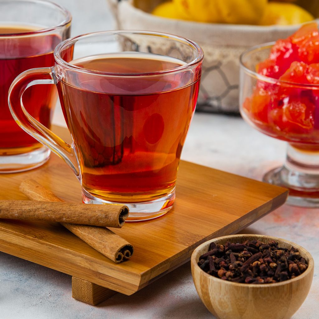 Chá de Cravo na Gravidez: Mitos e Verdades sobre o Consumo