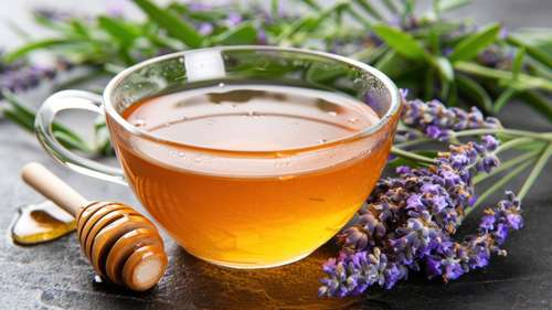 Guia Completo: Como Usar Chá de Lavanda para Aliviar a Ansiedade; Moon Milk: A Receita Perfeita para Noites de Sono Tranquilas; Lavanda na Gravidez e Amamentação: O Que Você Precisa Saber Antes de Consumir; Além do Sono: Todos os Benefícios Digestivos do Chá de Lavanda; Chá de Lavanda vs. Camomila: Qual o Melhor para o Seu Relaxamento Profundo?; Dicas Essenciais para o Cultivo e Preparo da Lavanda para Chá.