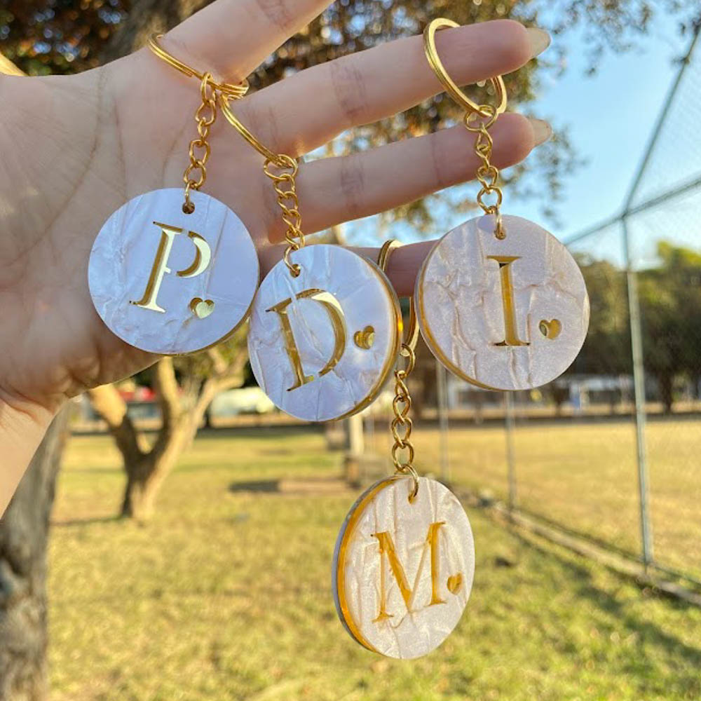 Personalização de Chaveiros de Acrílico: Dicas e Tendências