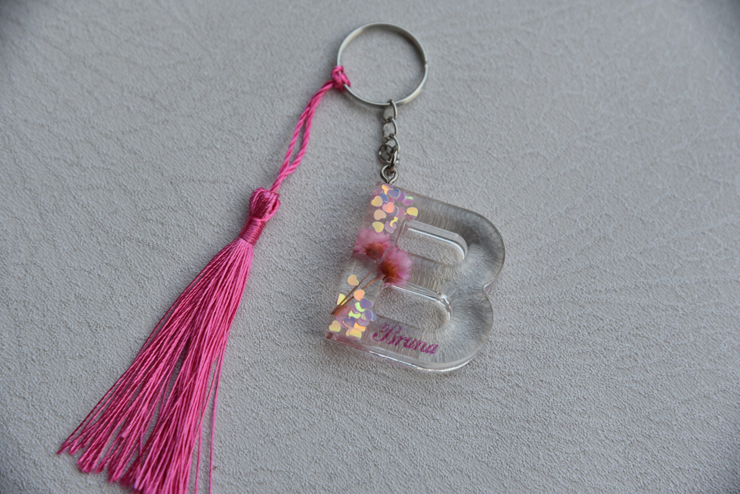 Dicas de Personalização para Chaveiros de Resina Corporativos