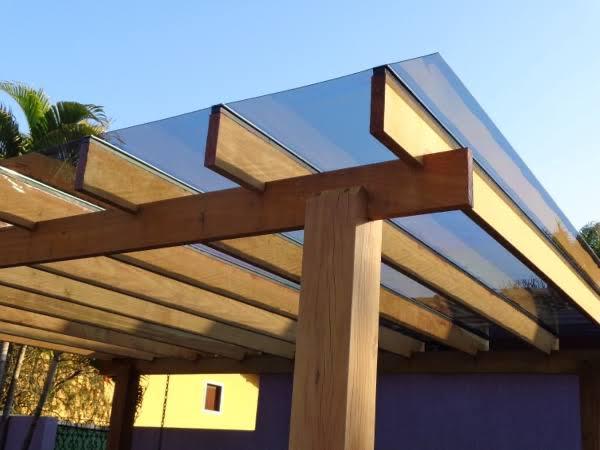 melhor material para cobrir pergolado