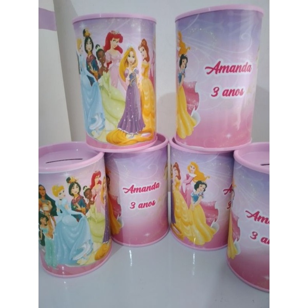 Cofrinhos de Cerâmica vs. Papelão: Qual o Melhor para Sua Festa?