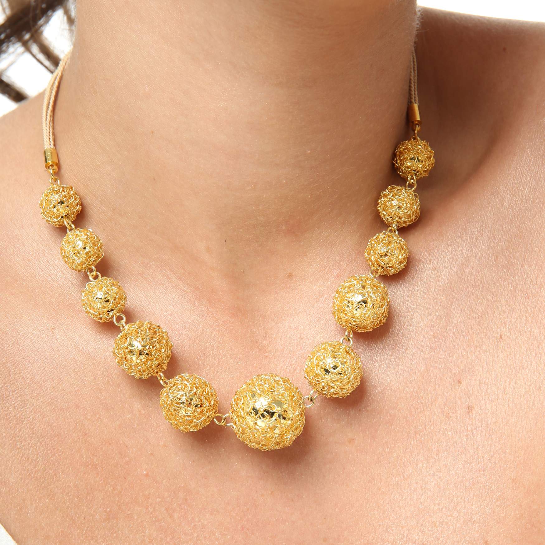 Onde Comprar Colares de Crochê Artesanais: Guia de Lojas Online