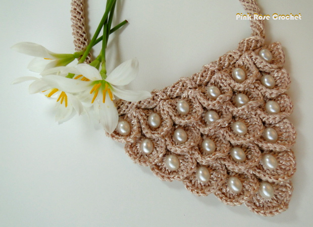 Maxi Colares de Crochê: Destaque Seu Look com Peças Volumosas