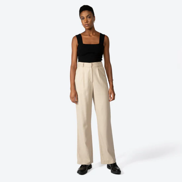 como combinar calça de alfaiataria