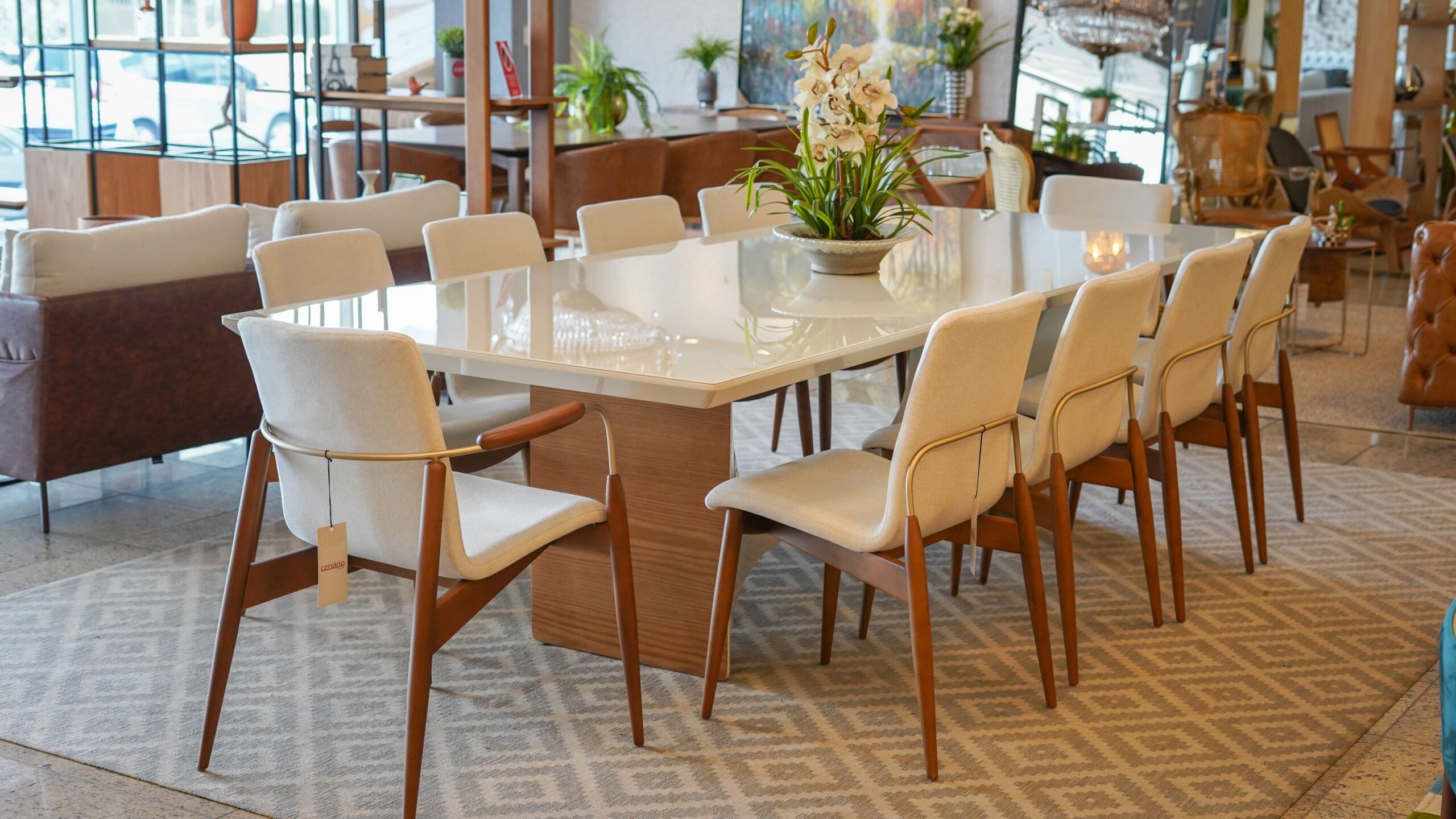 A Regra 60-30-10: A Chave para a Harmonia de Cores na Sua Sala