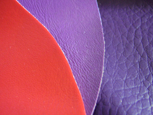 Calcador de Teflon vs. Rolete: Qual o Melhor para Sintéticos?