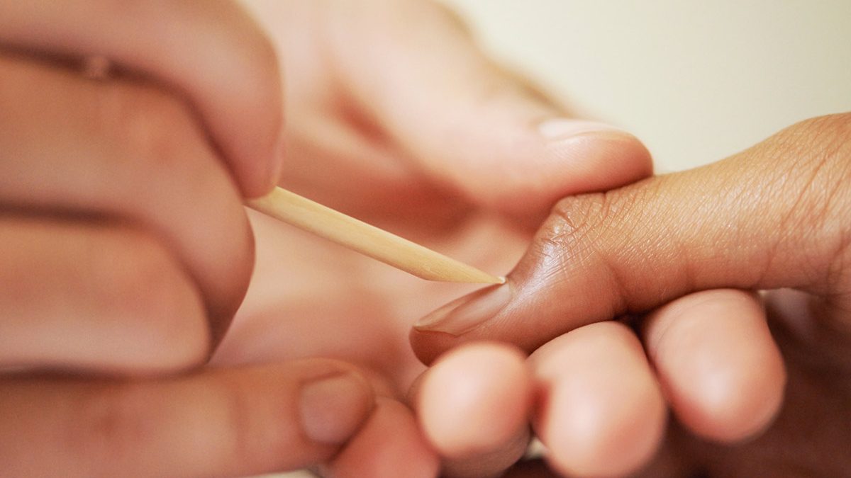 como cuidar das cuticulas