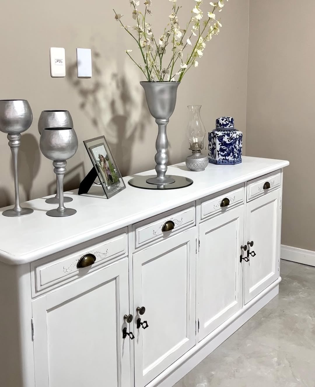 decorar com móveis de família