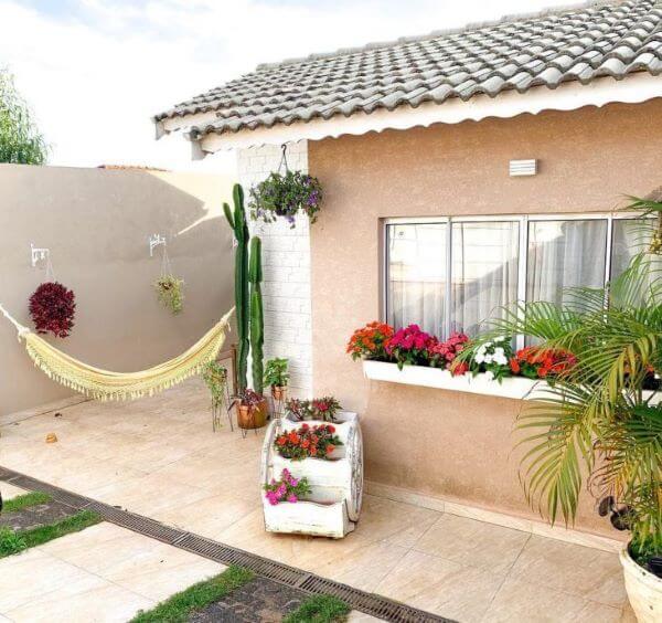 Como criar um jardim vertical econômico