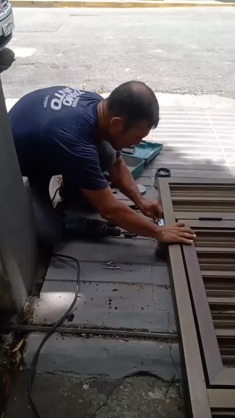 técnicas para desempenar portão de alumínio