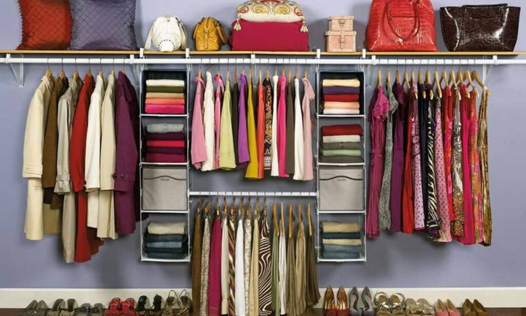 como evitar que vestidos brancos amarelem no armário