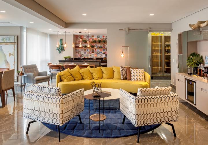 como escolher a cor do sofa