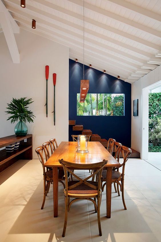 mesas de jantar para espaços pequenos