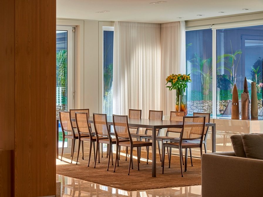 mesa oval benefícios