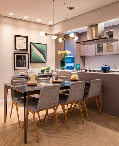 distância ideal entre mesa e parede