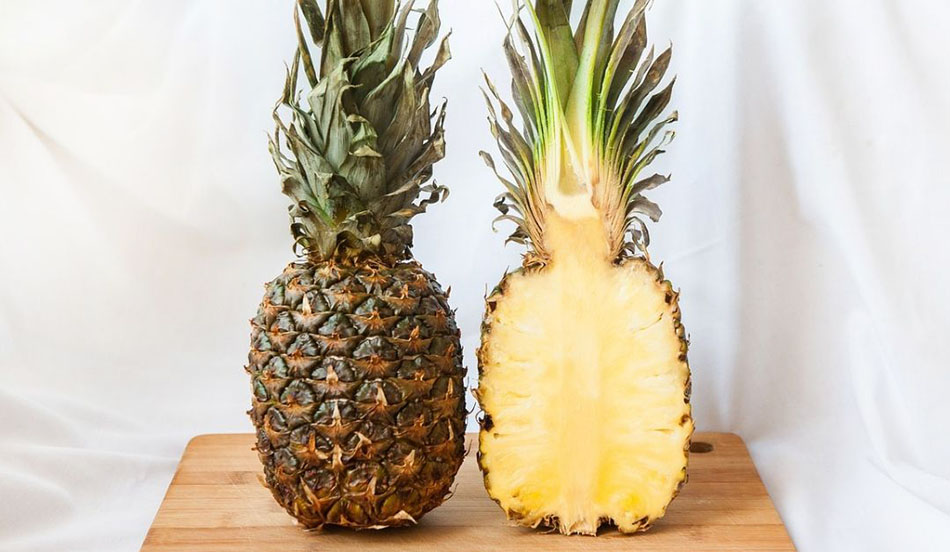 como escolher abacaxi doce