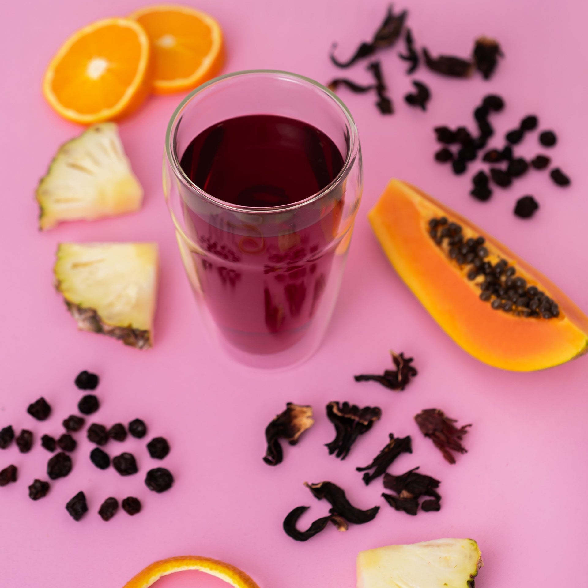 Mitos e verdades sobre chás para regular o ciclo