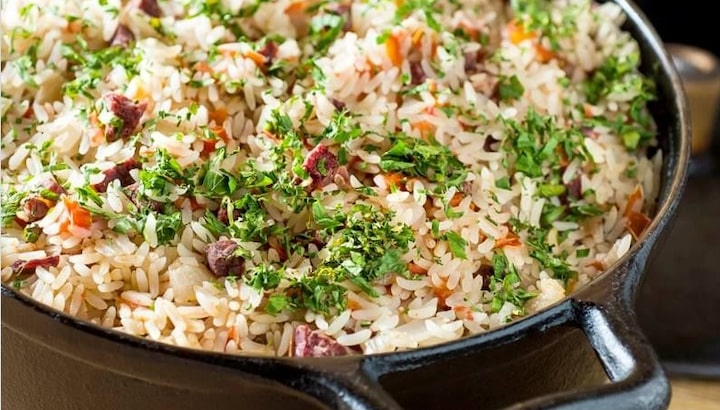como fazer arroz carreteiro gaúcho
