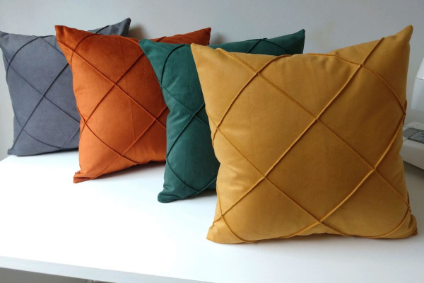 Decoração com Almofadas: Cores e Texturas para Cada Ambiente