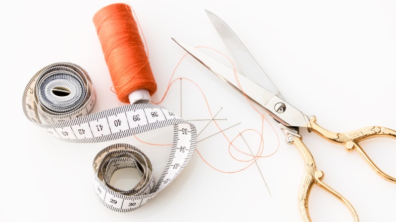 Como Fazer Bainhas Perfeitas em Jeans e Tecidos Finos