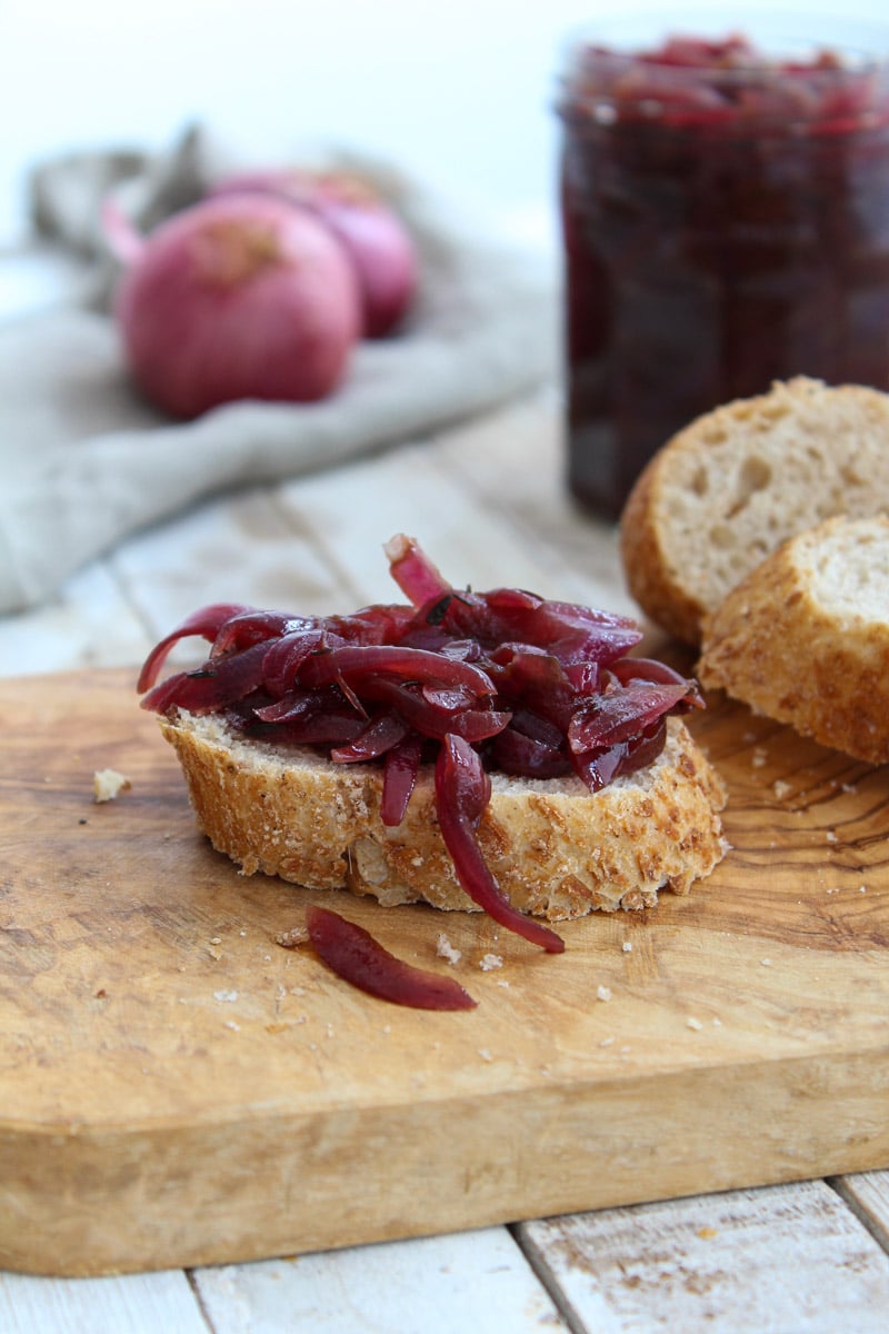 conserva de cebola roxa em vinagre de maçã