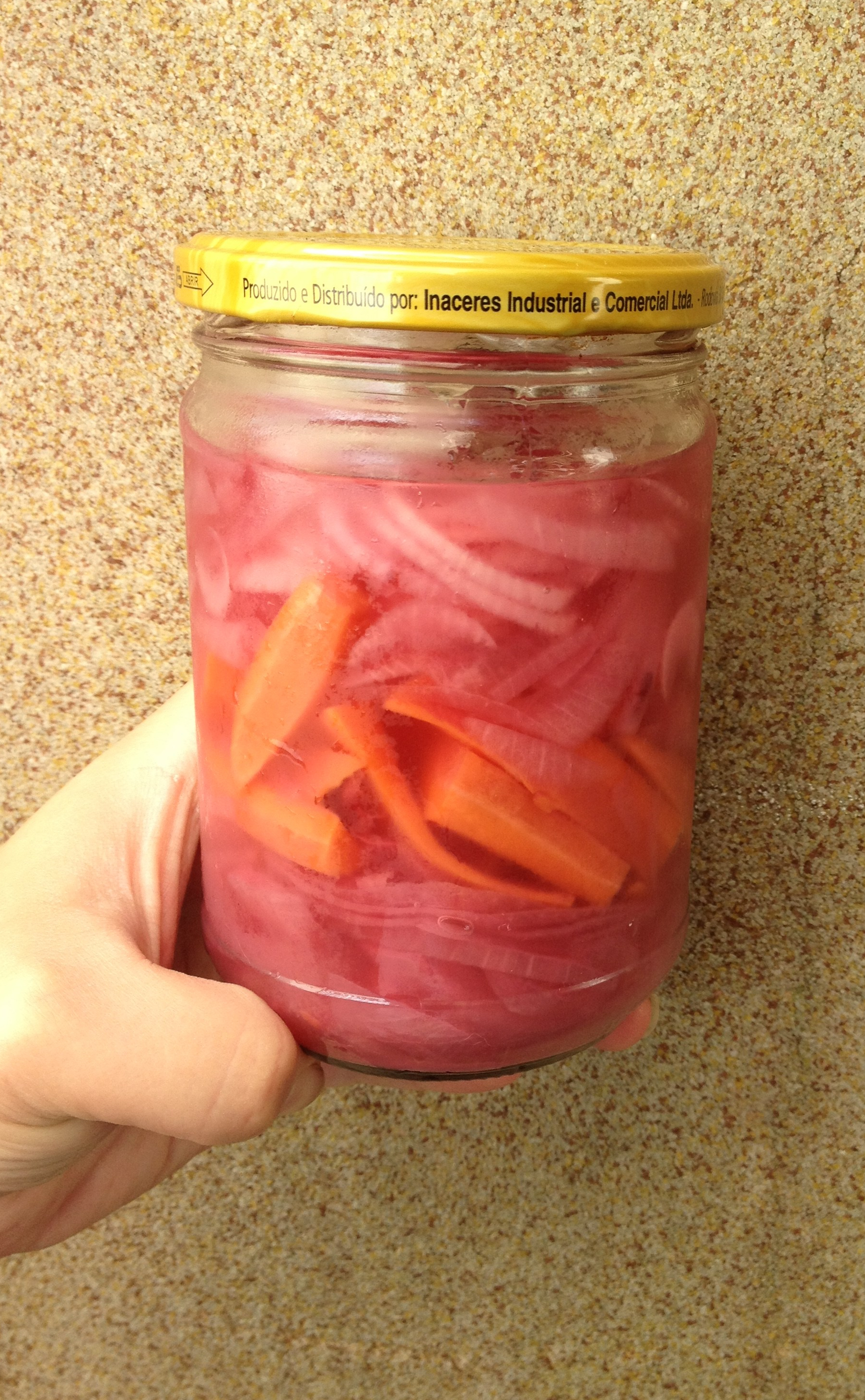 como fazer conserva de cebola roxa