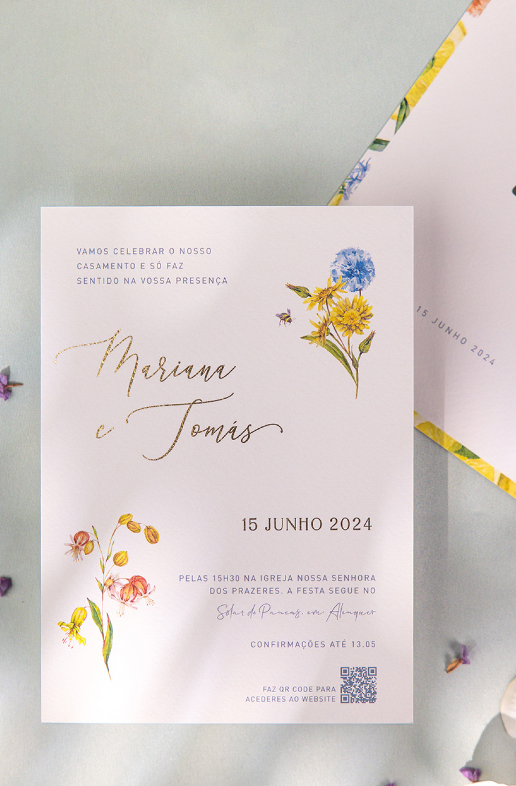 ideias de design para convites de casamento personalizados