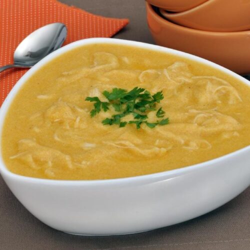 creme de frango com milho e creme de leite