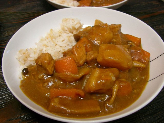 curry tailandês com leite de coco