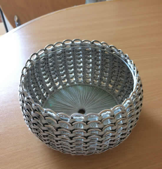 como fazer enfeite de natal com lacre de latinha