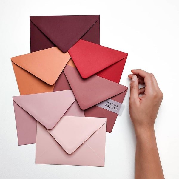 Guia Completo: Como Enviar Cartas e Documentos pelos Correios