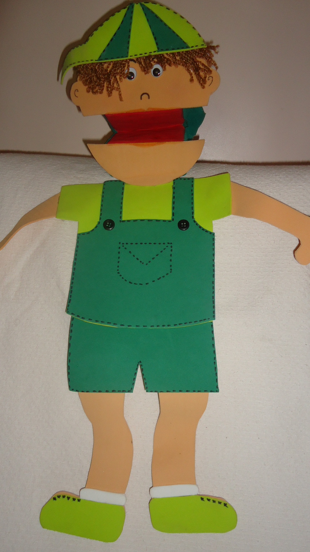 Como usar fantoches de caixa de leite em sala de aula