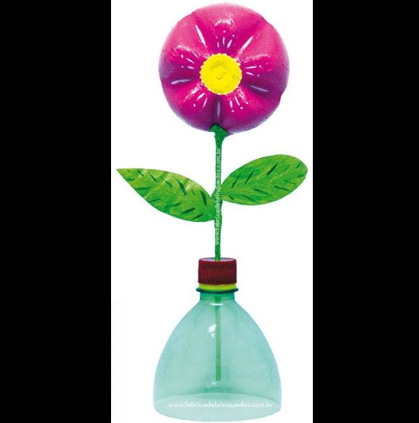 decoração com garrafa pet flores