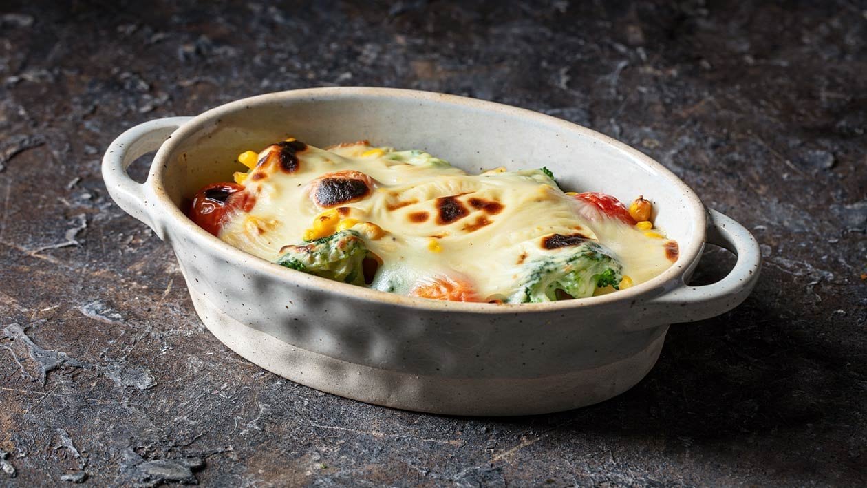 legumes gratinados cremosos com queijo