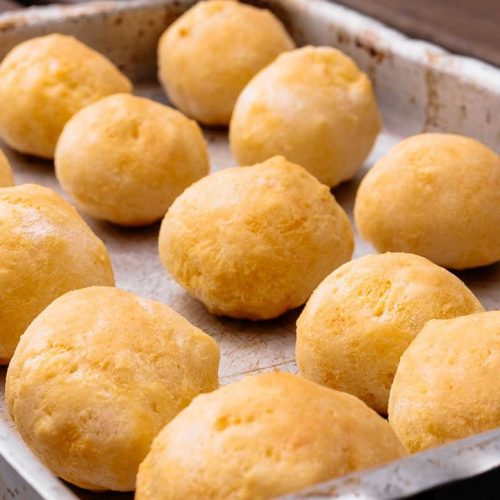 pão de queijo frito com polvilho azedo