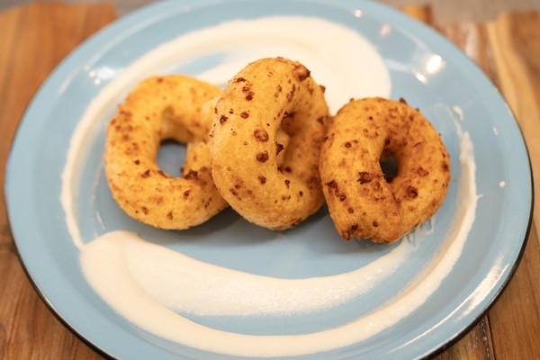 como fazer pão de queijo frito que não estoure