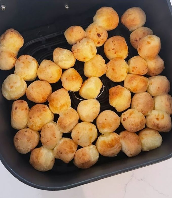 receita pão de queijo caseiro airfryer