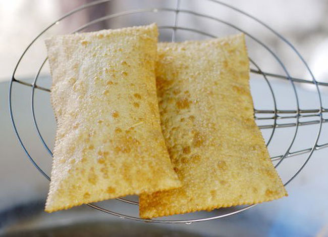 receita de pastel de feira crocante