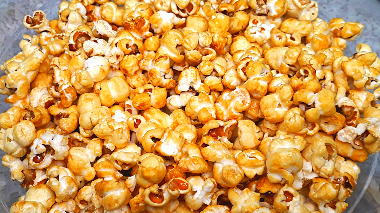 como fazer pipoca doce na pipoqueira