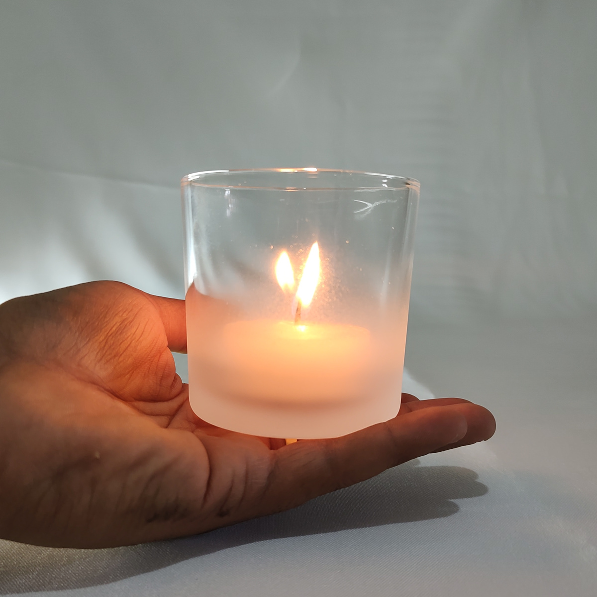 5 ideias de porta-velas com materiais inusitados
