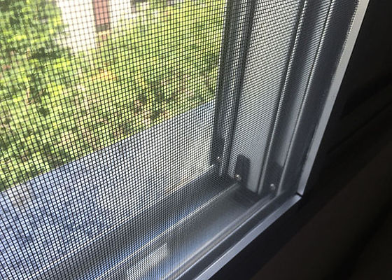 Tipos de Tela Mosquiteiro: Fibra de Vidro vs. Nylon