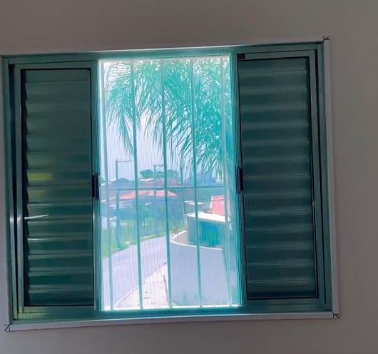 Tela Mosquiteira para Portas: Soluções Práticas e Eficazes
