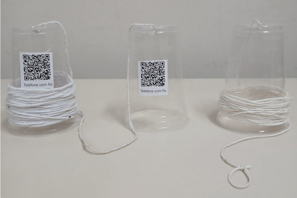 Brincadeiras Clássicas: O Guia Completo do Telefone Sem Fio (de Sussurro)