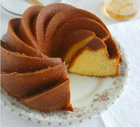 massa de bolo fofa e aerada