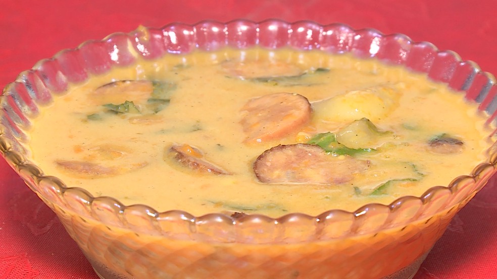 caldo de mocoto cremoso com mandioca