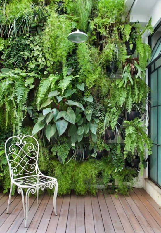 como fazer um jardim vertical em casa