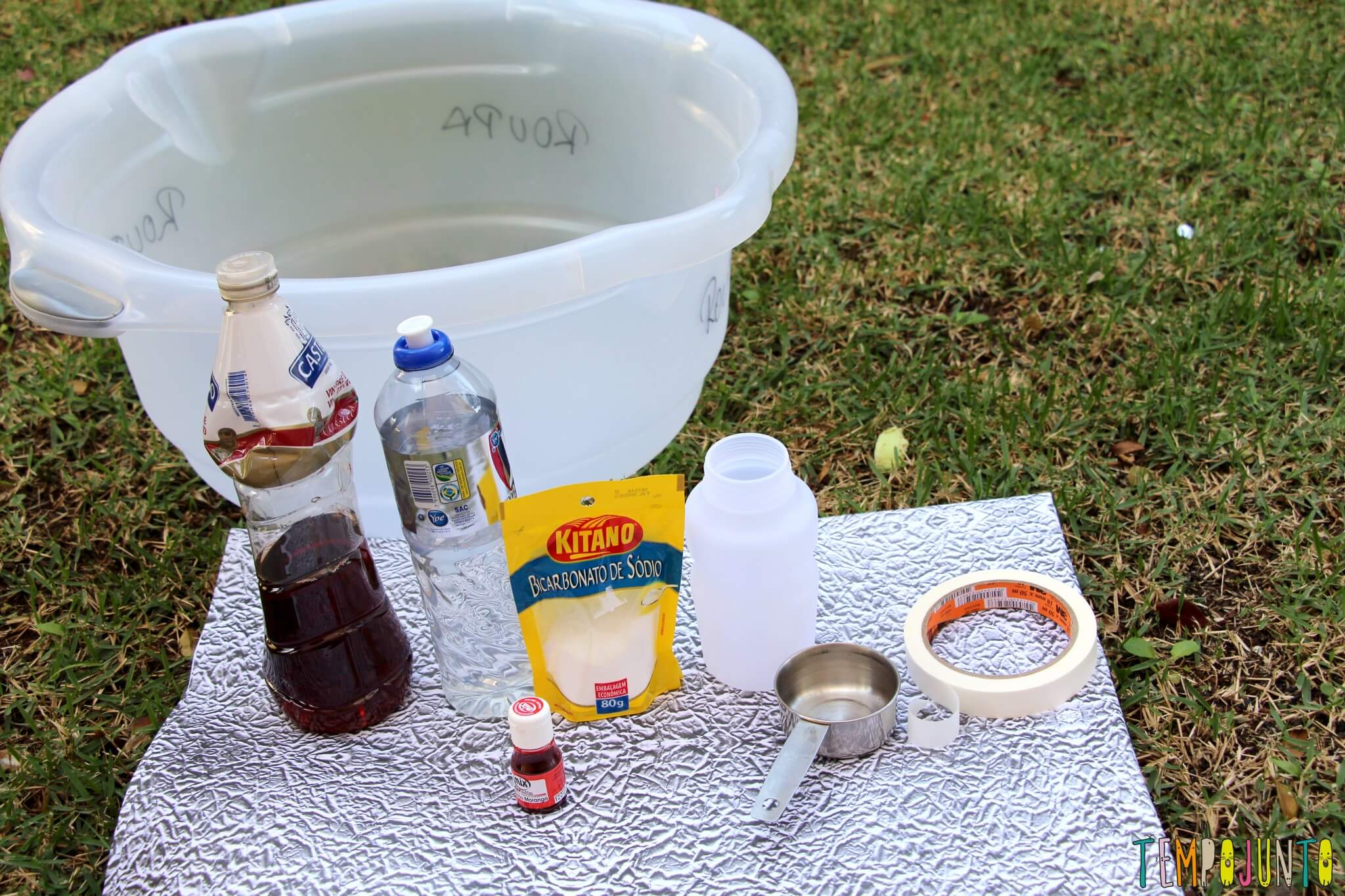 Outras Experiências Científicas com Bicarbonato de Sódio e Vinagre