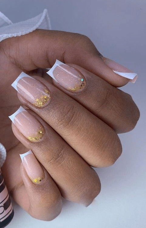 O Significado Psicológico por Trás do Formato das Suas Unhas