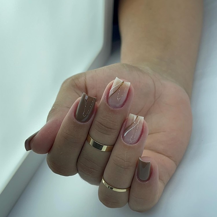 O Significado Psicológico por Trás do Formato das Suas Unhas